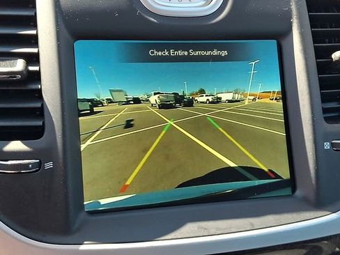 Used 2023 Chrysler 300 Touring L w/ Popular Equipment Group AWD/4WD image 18