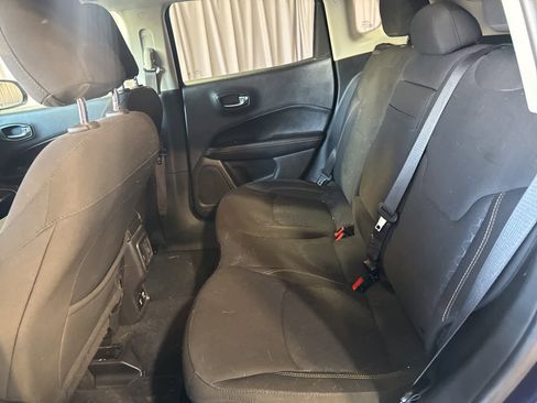 Used 2019 Jeep Compass Sport w/ Tech Group image 16