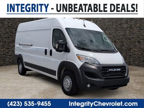 Used 2024 RAM ProMaster 2500 w/ Convenience Group FWD image 1