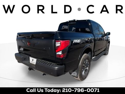 Used 2024 Nissan Titan PRO-4X w/ Pro-4x Convenience Package image 7