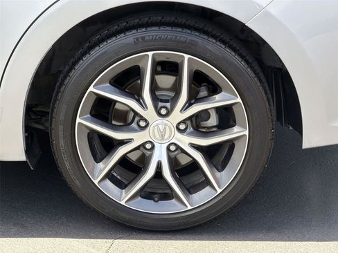Used 2020 Acura ILX FWD image 9