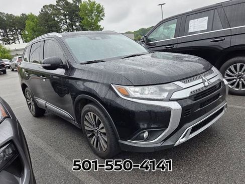 Used 2020 Mitsubishi Outlander FWD image 3
