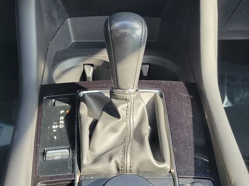 Used 2022 MAZDA MAZDA3 s image 35