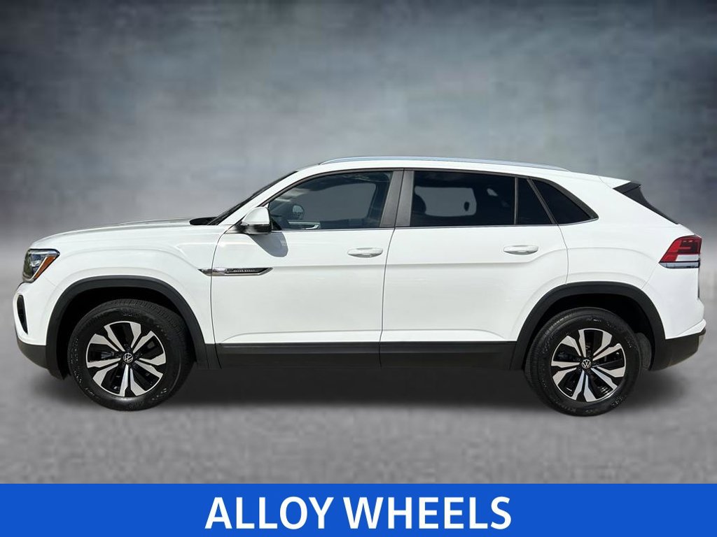 Certified 2024 Volkswagen Atlas Cross Sport SE FWD image 3