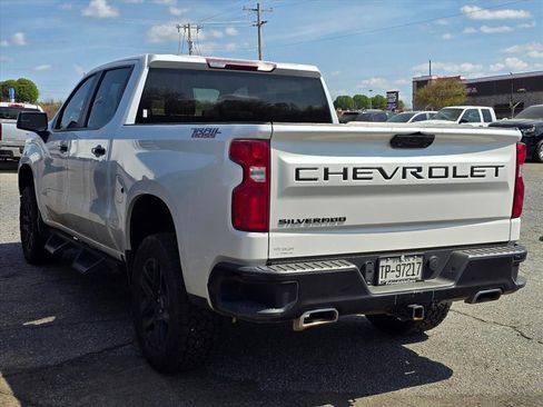 Used 2023 Chevrolet Silverado 1500 LT Trail Boss w/ Protection Package AWD/4WD image 11