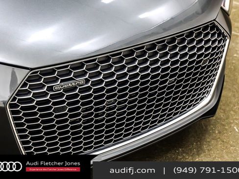 Used 2017 Audi R8 V10 plus image 13