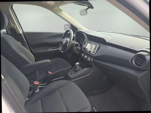 Used 2024 Nissan Kicks S FWD image 21
