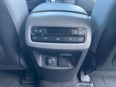 Used 2024 Hyundai Palisade SEL image 29