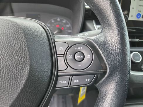 Used 2024 Toyota Corolla LE FWD image 22