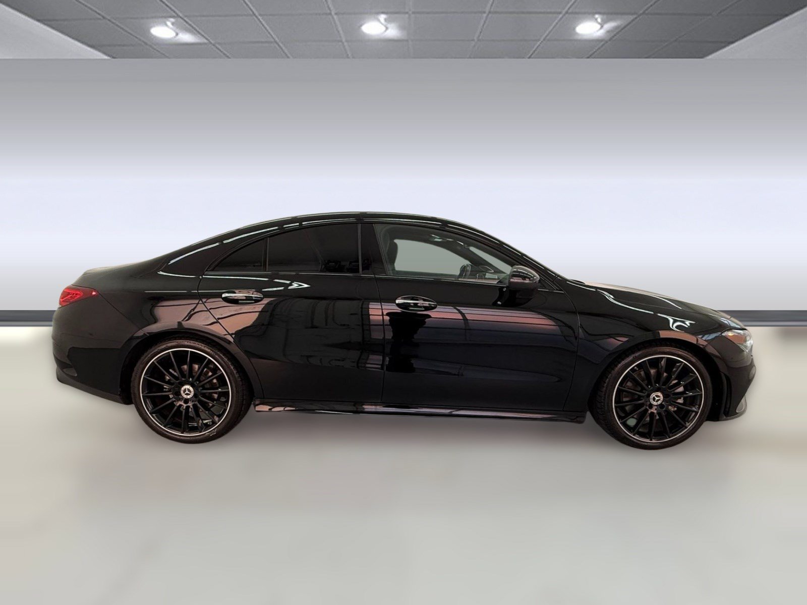 Used 2023 Mercedes-Benz CLA 250 image 7