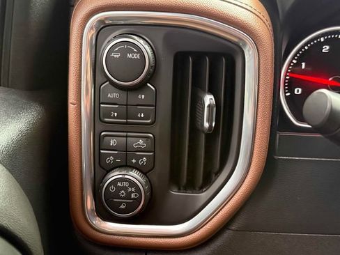 Used 2020 Chevrolet Silverado 2500 High Country AWD/4WD image 12