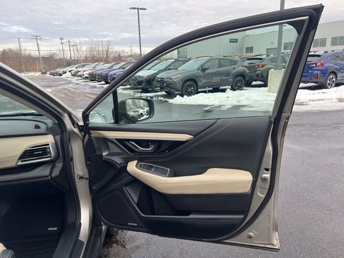 Used 2020 Subaru Outback Limited XT image 40