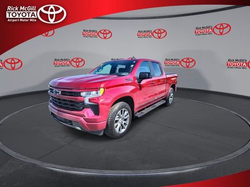 Used 2024 Chevrolet Silverado 1500 RST w/ Convenience Package II image 4