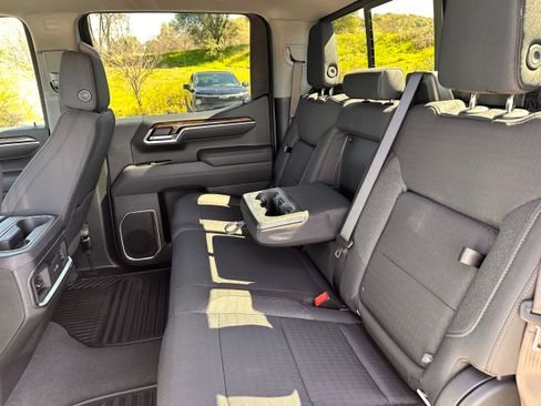 New 2025 GMC Sierra 1500 Elevation w/ Preferred Package image 9