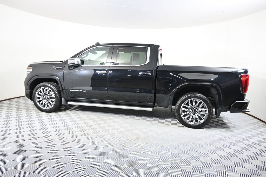 Used 2025 GMC Sierra 1500 Denali Ultimate AWD/4WD image 3
