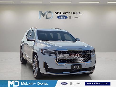 Used 2023 GMC Acadia Denali FWD image 1