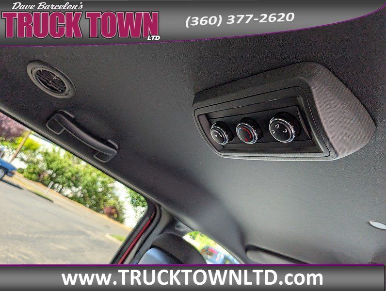 Used 2018 Dodge Grand Caravan SE FWD image 10