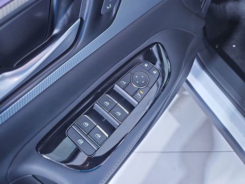 New 2025 Nissan Murano SL image 12