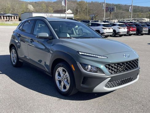 Used 2022 Hyundai Kona SEL image 5