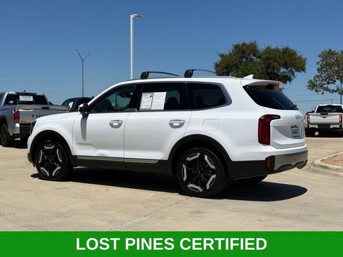 Used 2025 Kia Telluride S AWD/4WD image 3