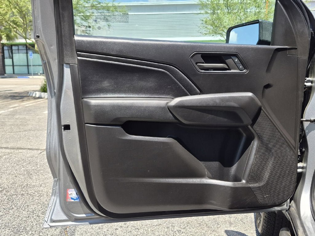 Used 2024 Chevrolet Colorado W/T RWD image 23