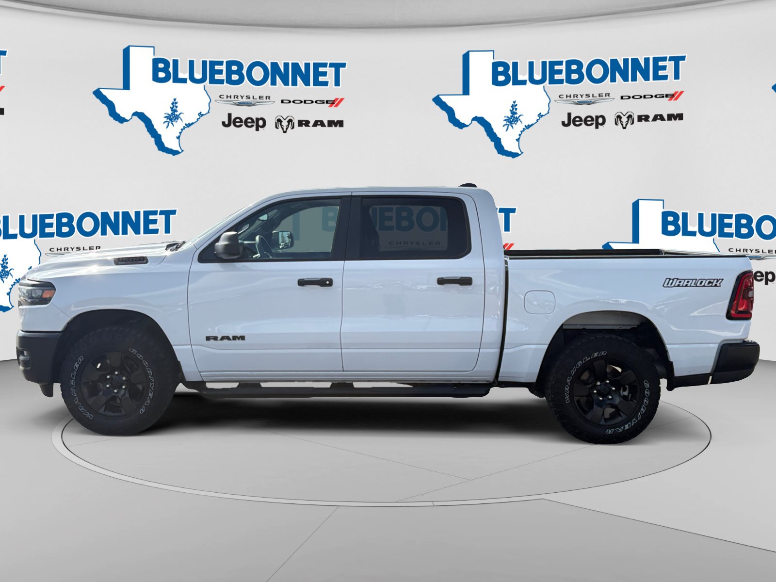 Used 2025 RAM 1500 Warlock AWD/4WD image 8