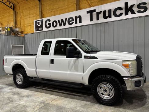 Used 2016 Ford F250 XL w/ XL Value Package AWD/4WD image 3