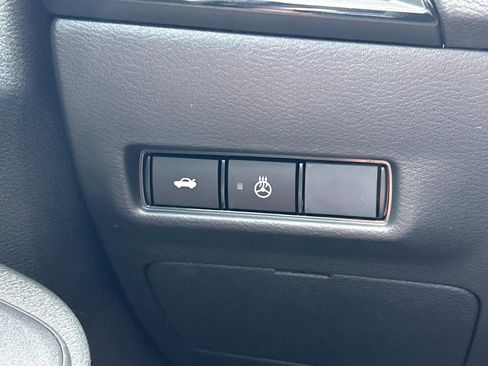 New 2026 Nissan Sentra SV w/ SV Convenience Package FWD image 25