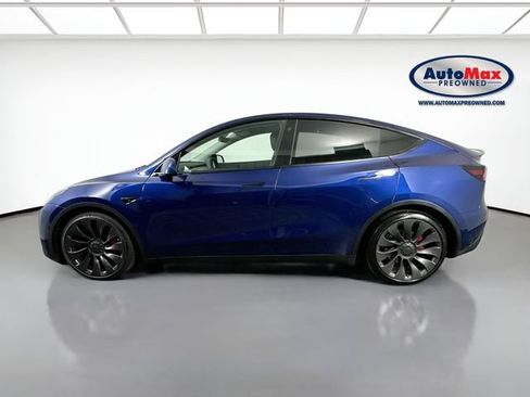Used 2022 Tesla Model Y Performance AWD/4WD image 9