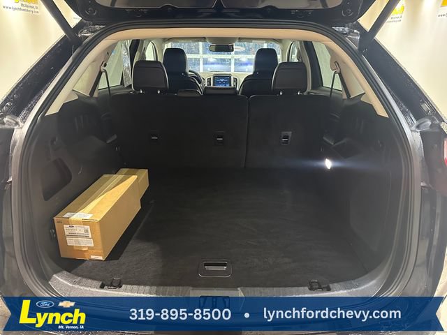 Used 2024 Ford Edge Titanium AWD/4WD image 20