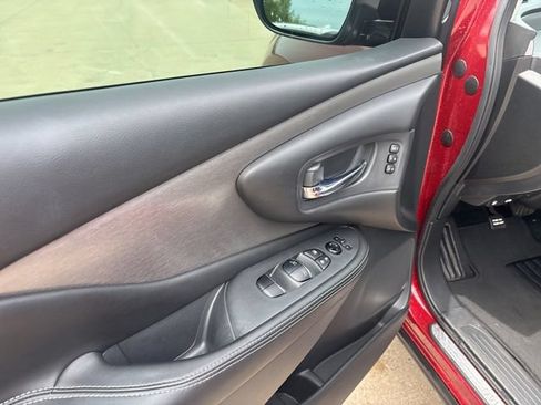 Used 2021 Nissan Murano SL w/ SL Moonroof Package FWD image 19