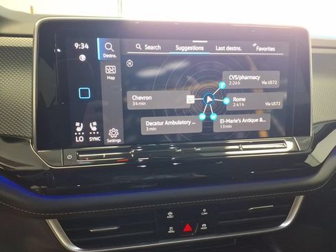 Used 2024 Volkswagen Atlas Cross Sport SEL Premium R-Line AWD/4WD image 23