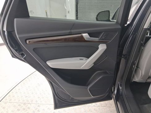 Used 2018 Audi Q5 2.0T Premium Plus w/ Premium Plus Package image 30