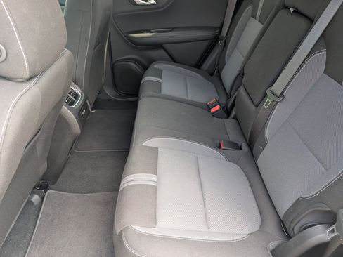 Used 2024 Chevrolet Blazer LT w/ Convenience Package FWD image 7