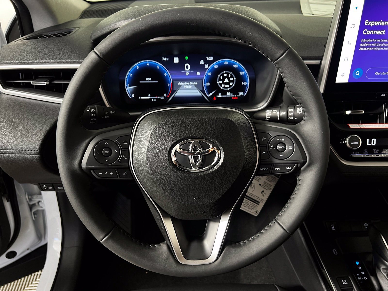 Used 2026 Toyota Corolla Cross XLE AWD/4WD image 12
