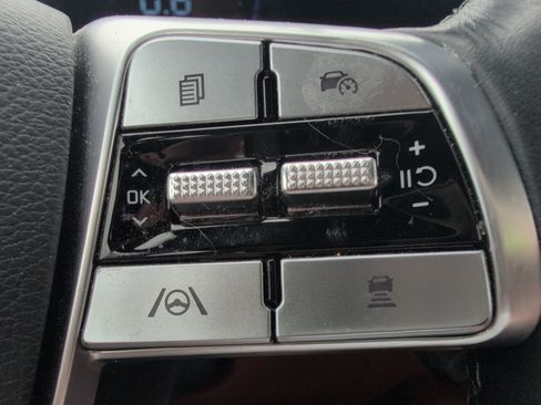 Used 2025 Kia Telluride EX X-Line AWD/4WD image 19