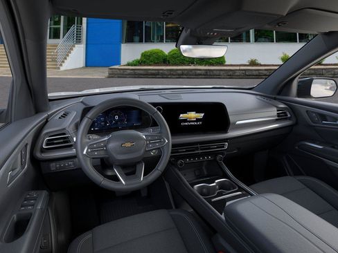 New 2026 Chevrolet Traverse LT w/ Midnight/Sport Edition AWD/4WD image 15