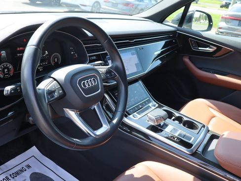 Used 2023 Audi Q7 3.0T Premium w/ Convenience Package AWD/4WD image 13