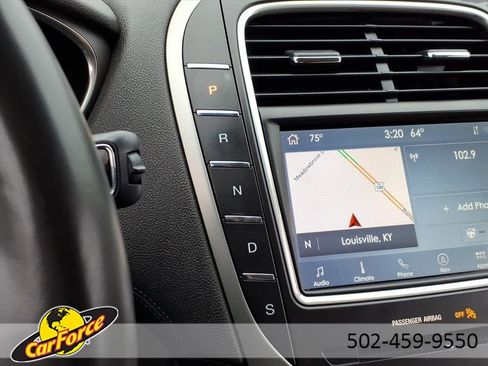 Used 2020 Lincoln Nautilus Reserve w/ Equipment Group 202A image 24