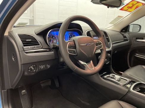 Certified 2023 Chrysler 300 Touring L w/ Popular Equipment Group RWD image 18