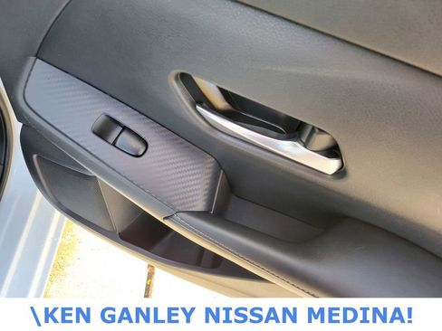 Used 2022 Nissan Sentra SV image 44