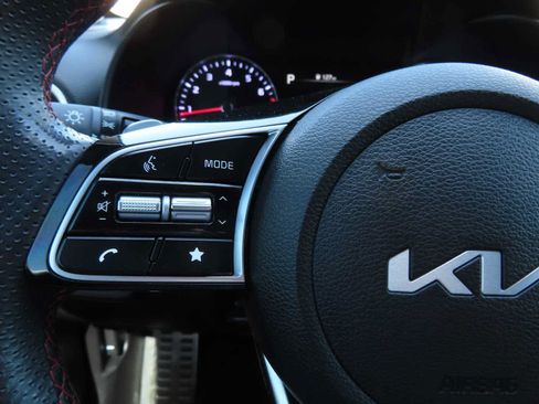 Used 2023 Kia Forte GT FWD image 16