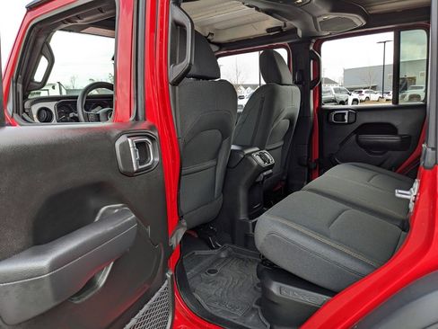 Used 2025 Jeep Wrangler Unlimited Sport S 4xe image 36