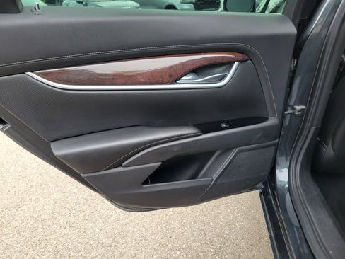 Used 2017 Cadillac XTS Luxury AWD/4WD image 13