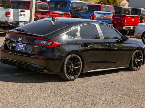 Used 2024 Honda Civic Sport image 6
