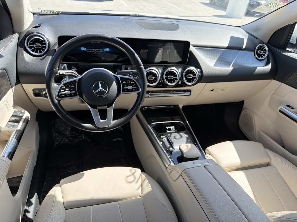 Used 2021 Mercedes-Benz GLA 250 w/ Premium Package image 8