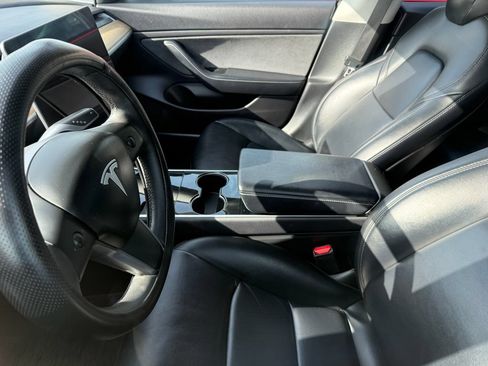 Used 2019 Tesla Model 3 Long Range AWD/4WD image 3