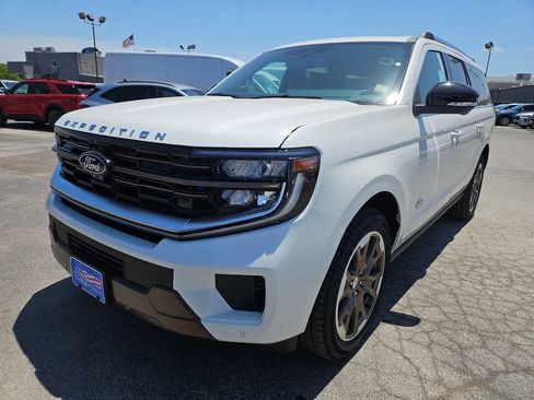 New 2026 Ford Expedition Max King Ranch AWD/4WD image 4