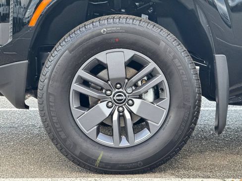 New 2026 Nissan Frontier SV w/ Tow Package AWD/4WD image 26