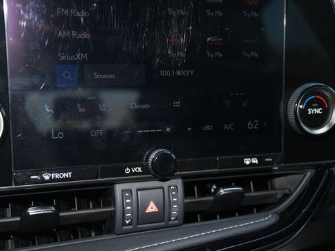 Used 2024 Lexus NX 250 FWD image 16